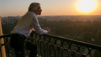 Triết lý "liếm" vết thương thất bại của một tỷ phú